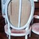 Paire de fauteuils médaillons style Louis XVI