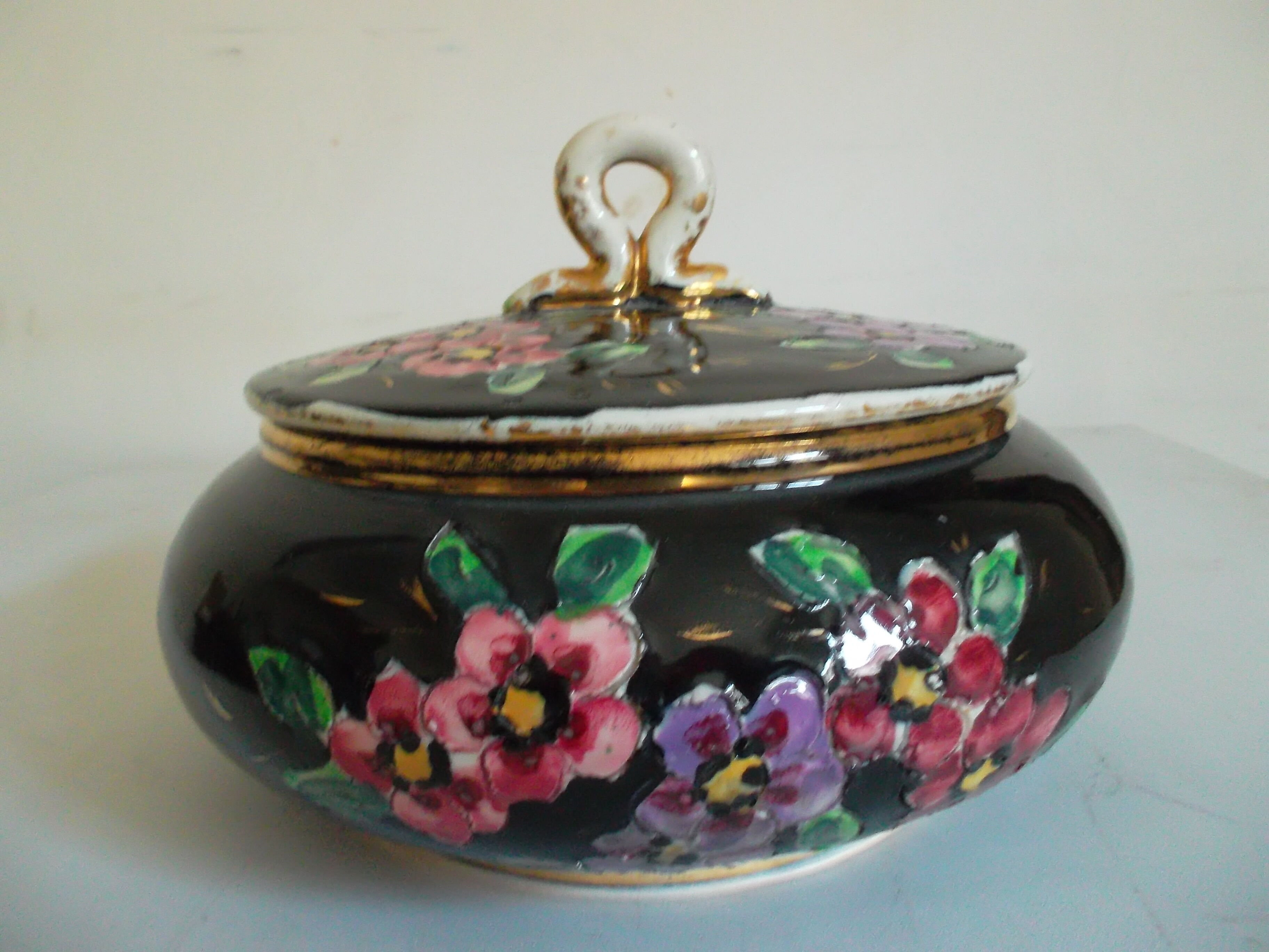 Vallauris ceramic candy signe pugi