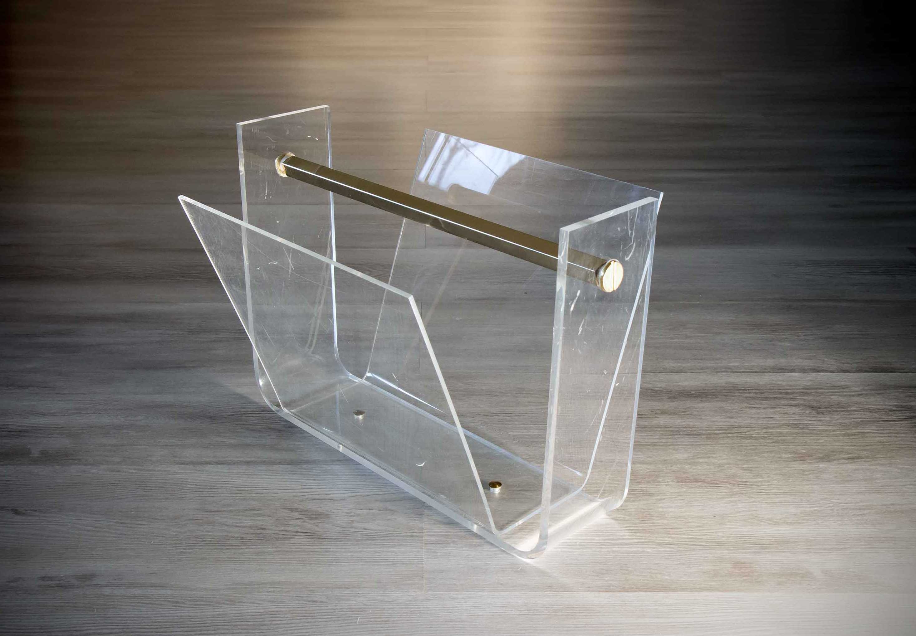 David Lange magazine-rack, in plexiglass and brass years 80