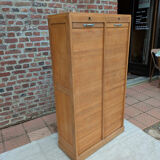 Curtain-top filing cabinet