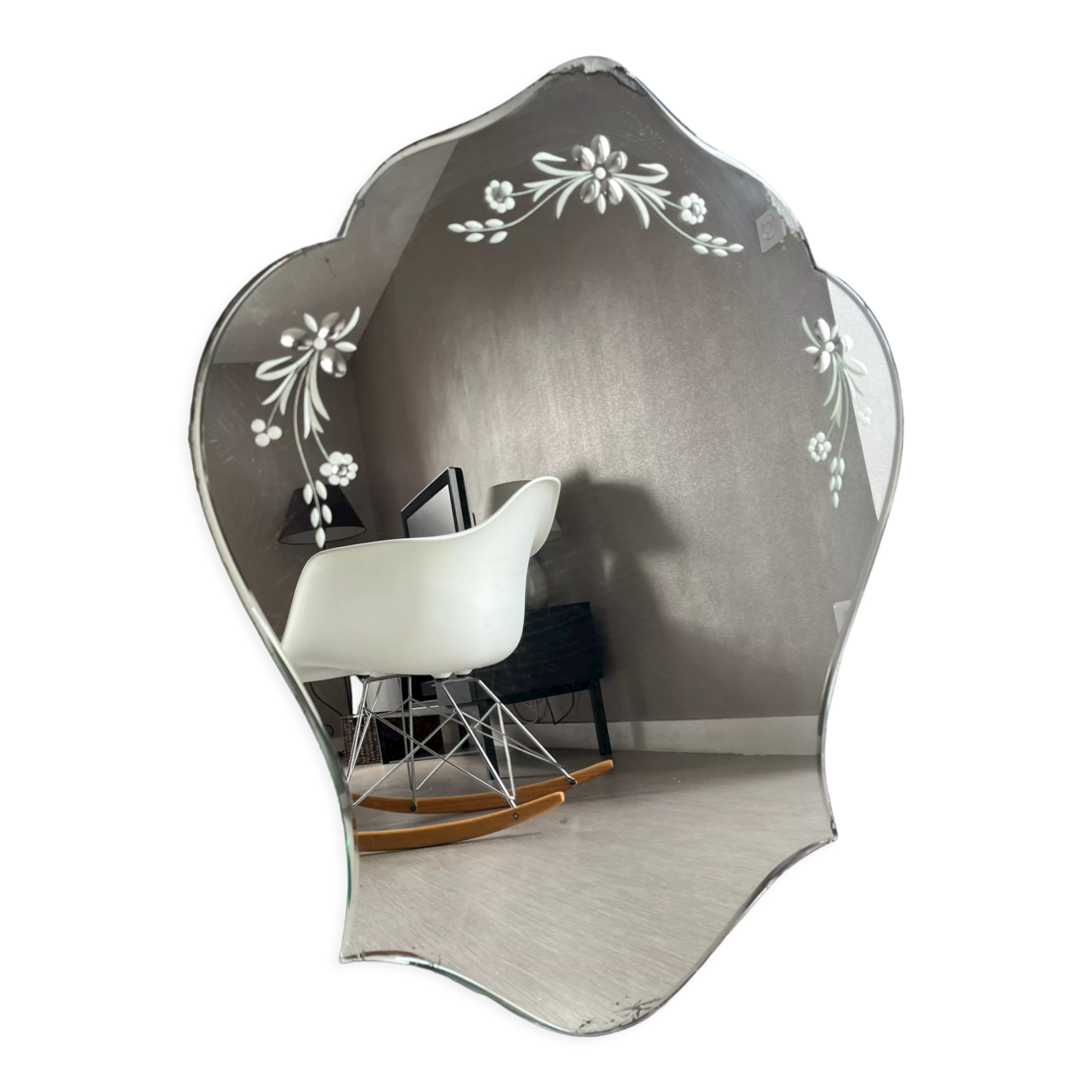 Miroir biseauté ciselé fleurs type vénitien 59x75cm