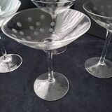 4 Grandes coupes en verre pour dessert , glaces , entrées , cocktail..