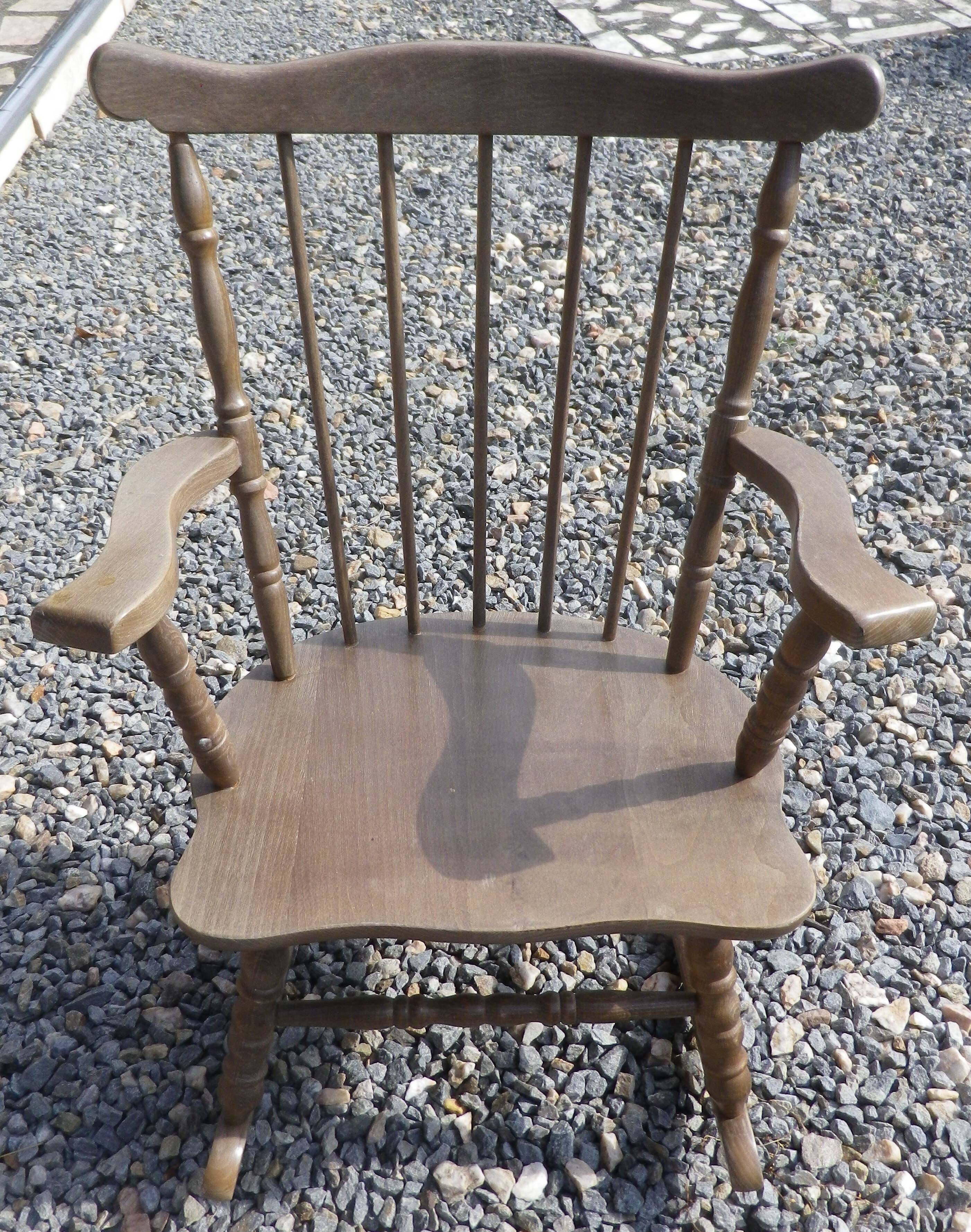 Children's rocking chair