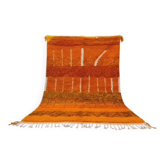 Handmade traditional carpet 250cm x 150cm Moroccan