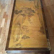 Table basse laquée décor chinois magnifiquement peint
