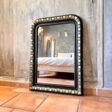 Antique Louis-Philippe mirror, 19th century.