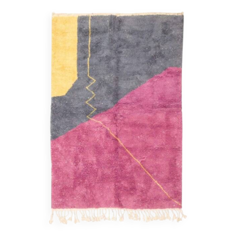 Berber mrirt wool rug measuring 250cmx150cm