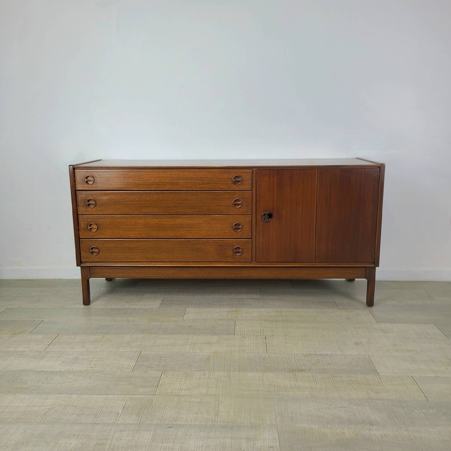 Vintage Scandinavian teak chest of drawers, 1960s Roche Bobois