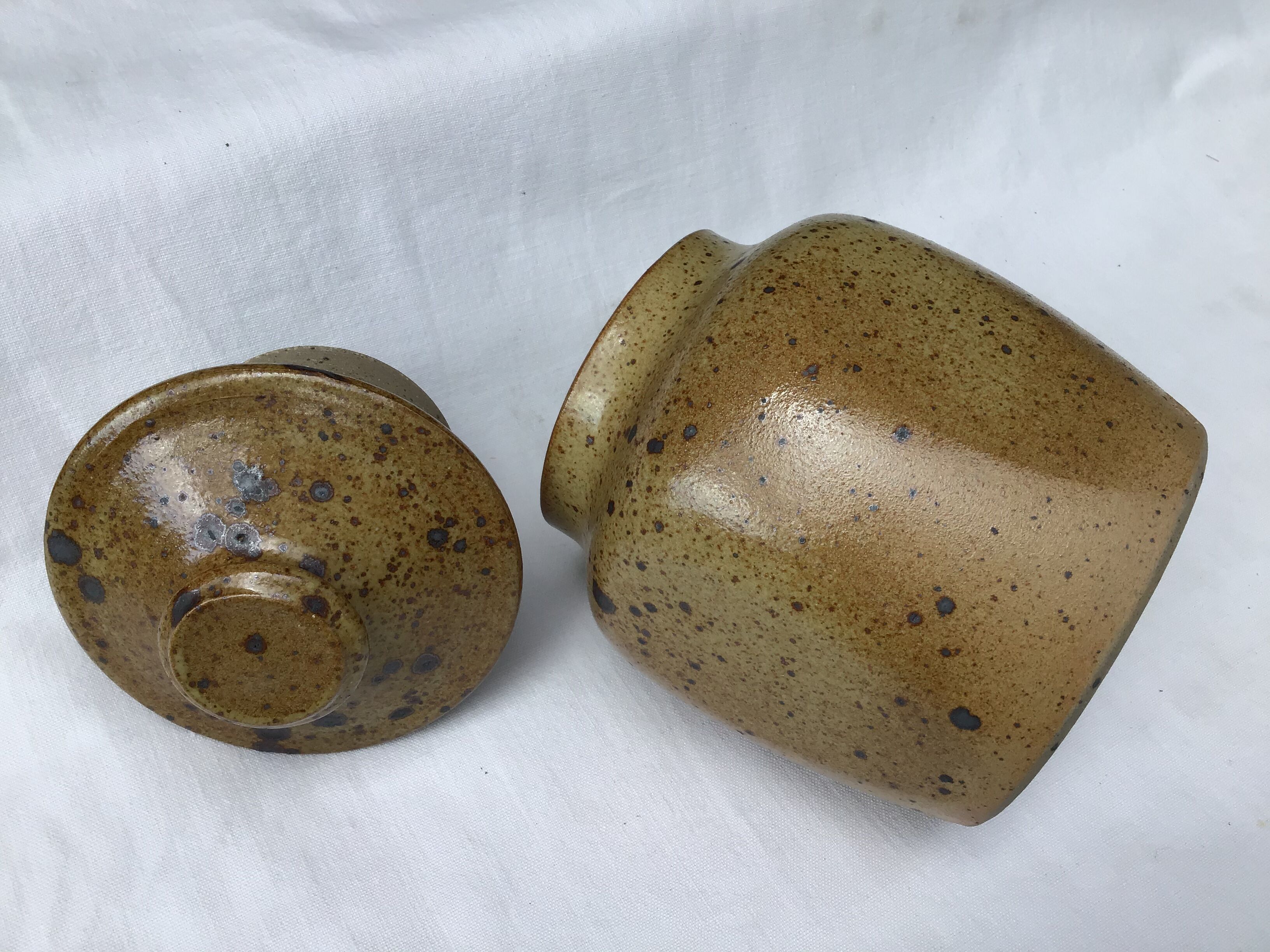 Pyrity sandstone pot M.Dumont sandstone from Puisaye St Amand