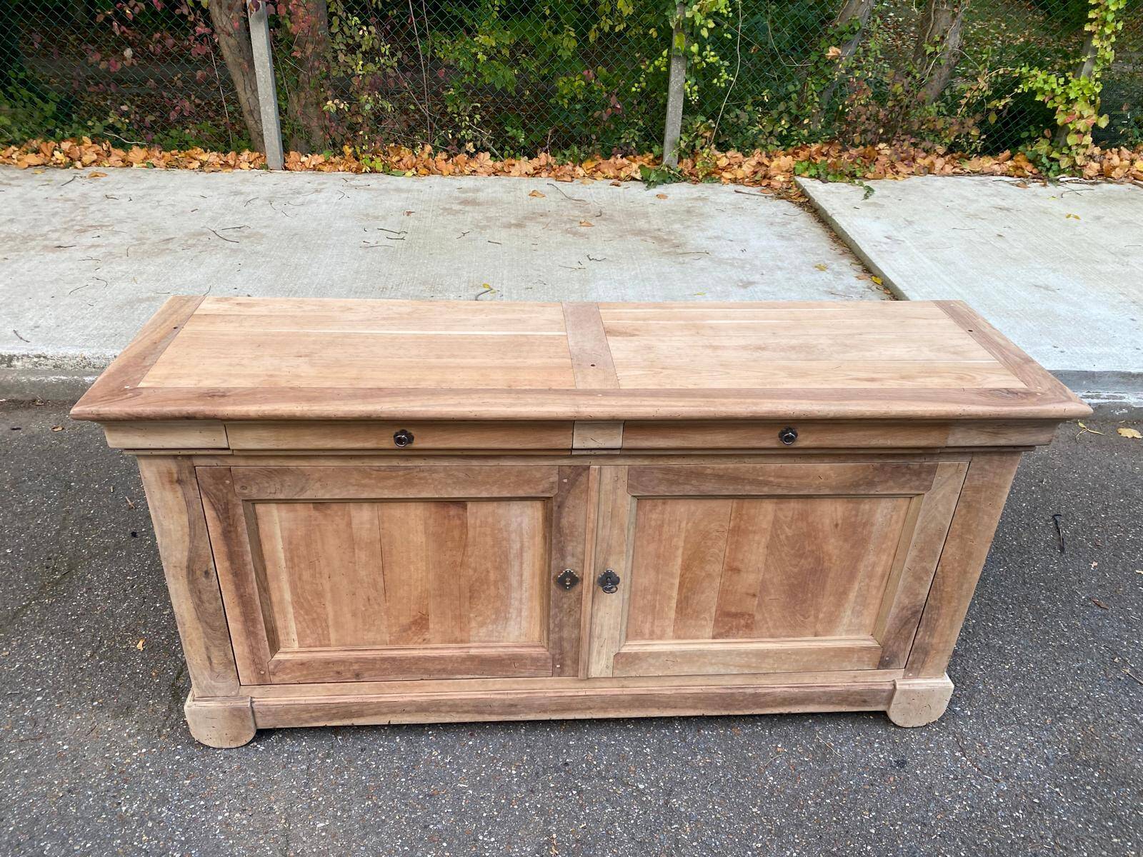 Restored solid wood buffet in the 18th-century Louis Philippe style, 180cm