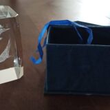 Presse-papier dauphins en verre