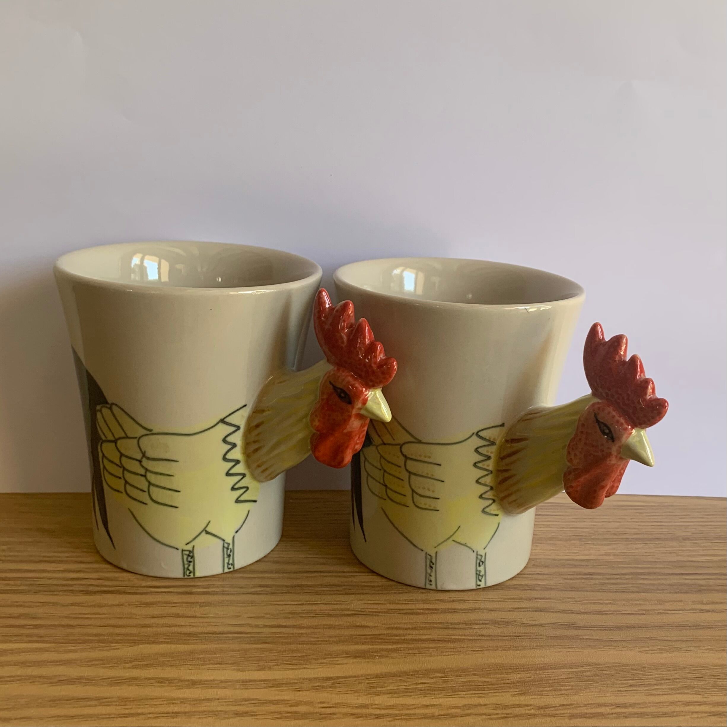 Lot anciennes tasses poule