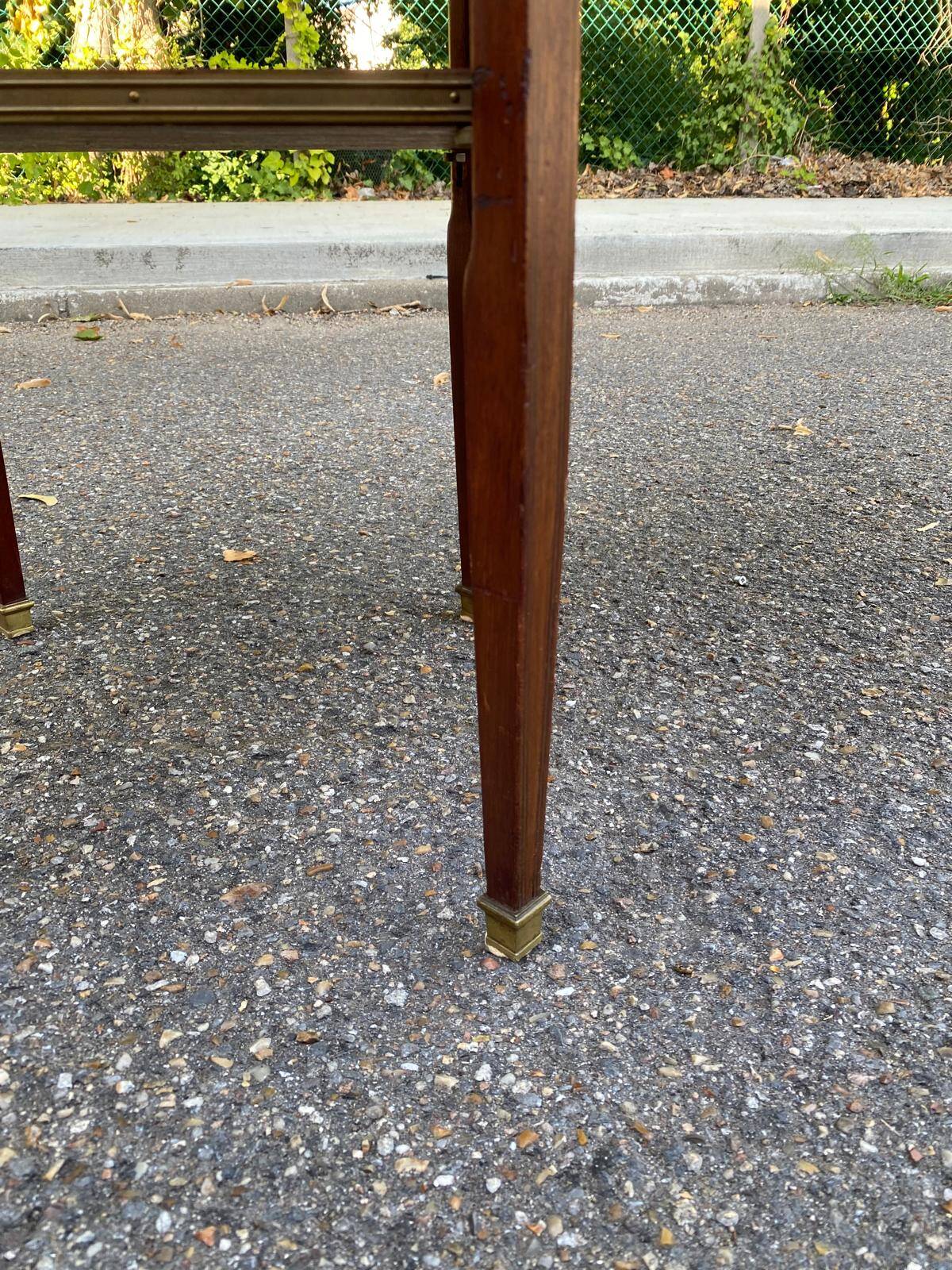 Louis XVI swiveling stand in solid wood from the 19th century