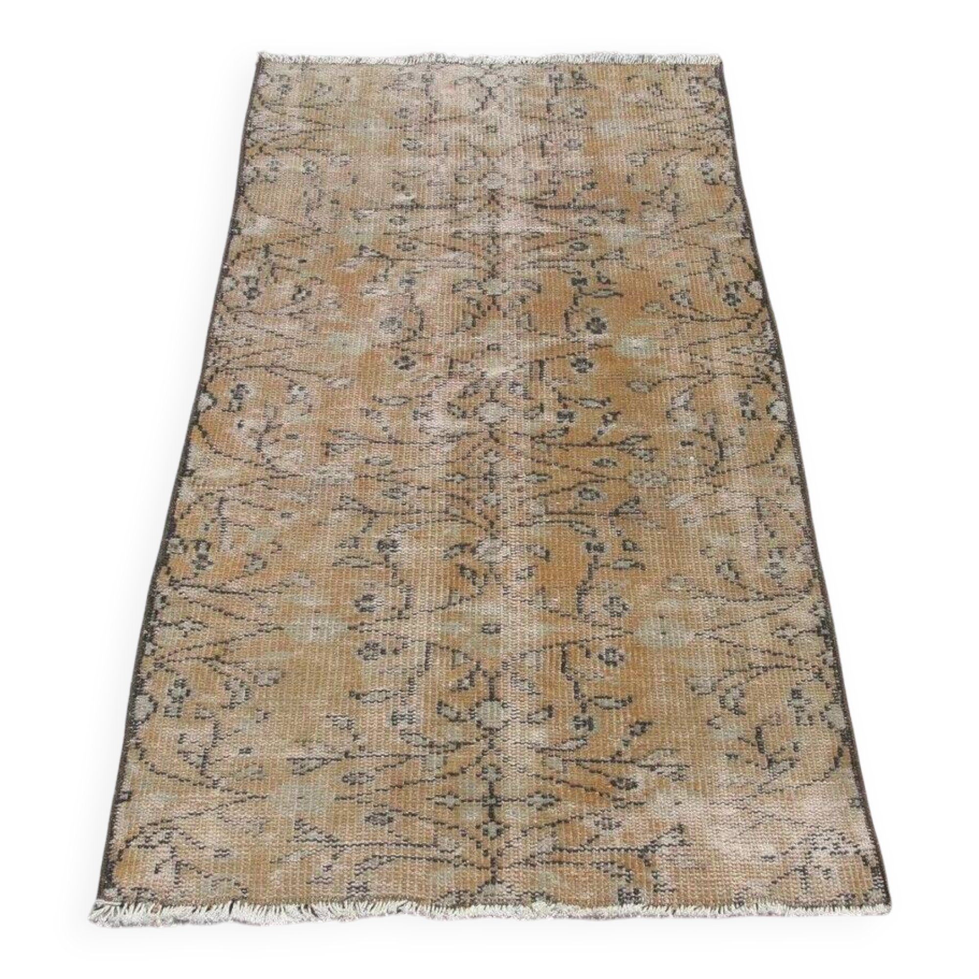 Vintage boho style rug - Oushak rug for entryway