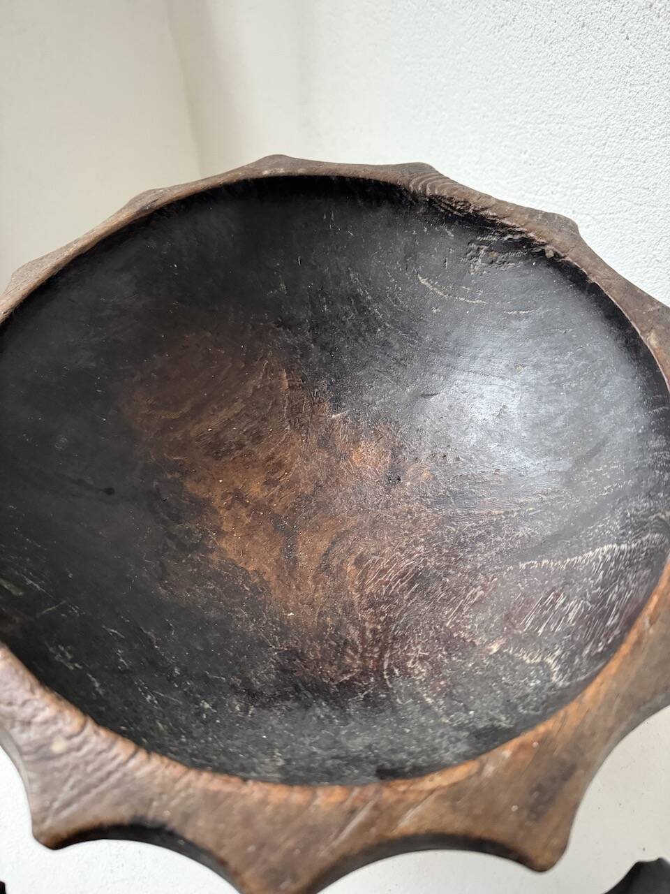 Brutalist wooden dishes, Savoyard popular art.