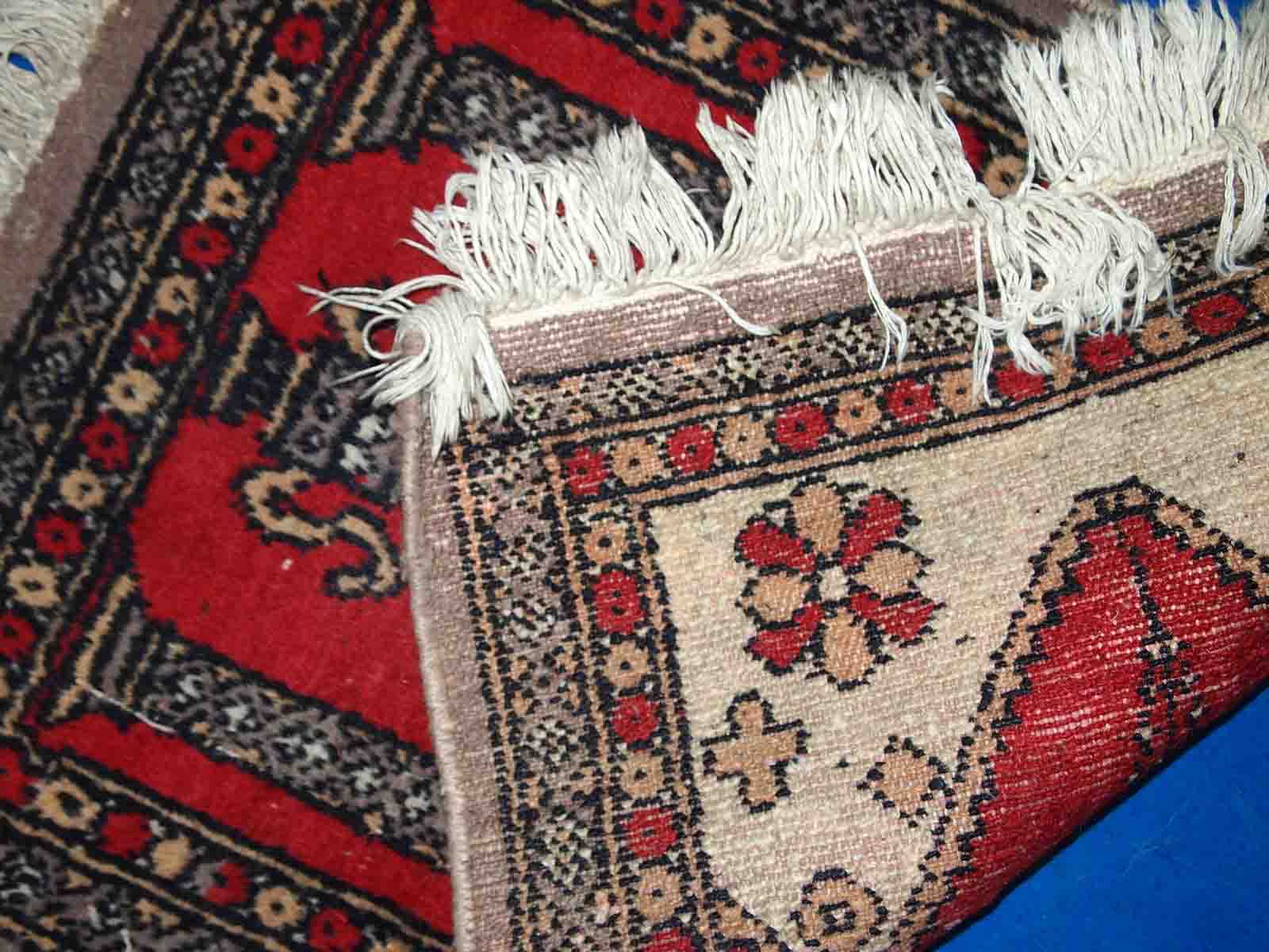 Vintage pakistani carpet lahore handmade 46cm x 64cm 1950s, 1c764