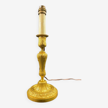 Bougeoir XIXe de style Régence en bronze doré monté en pied de lampe