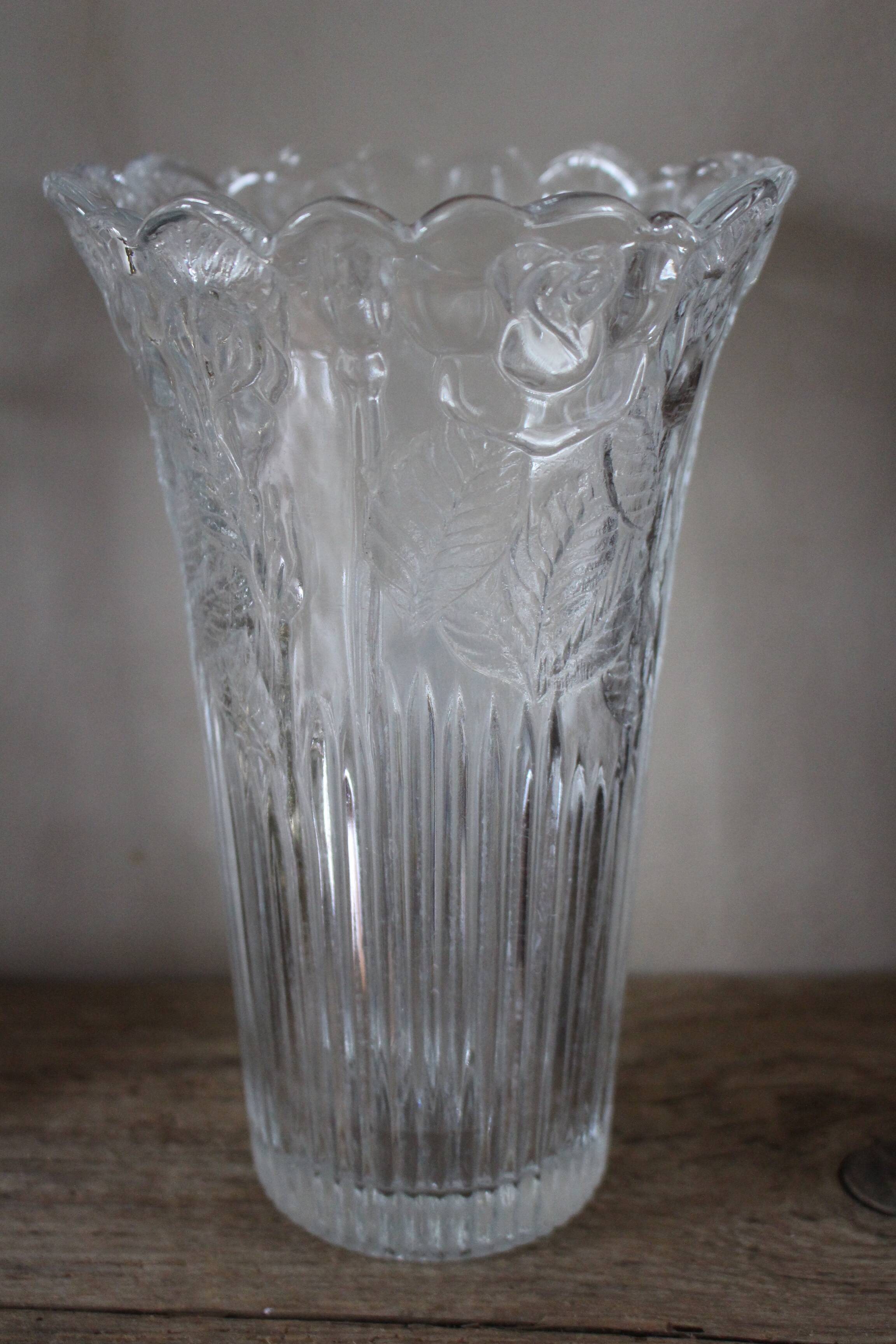Cut glass vase Vintage Roses