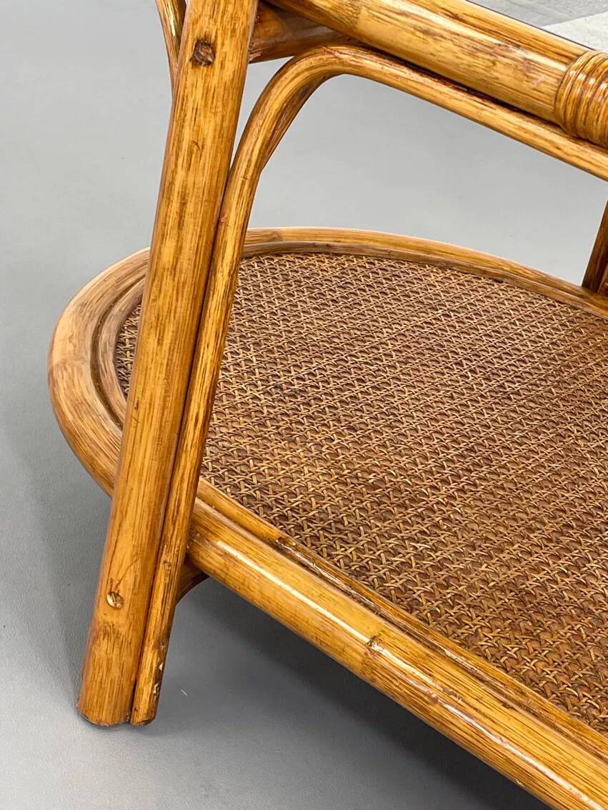 Vintage roasttan coffee table and glass top