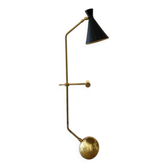 Grande lampe Italienne à contrepoids en laiton de design 50