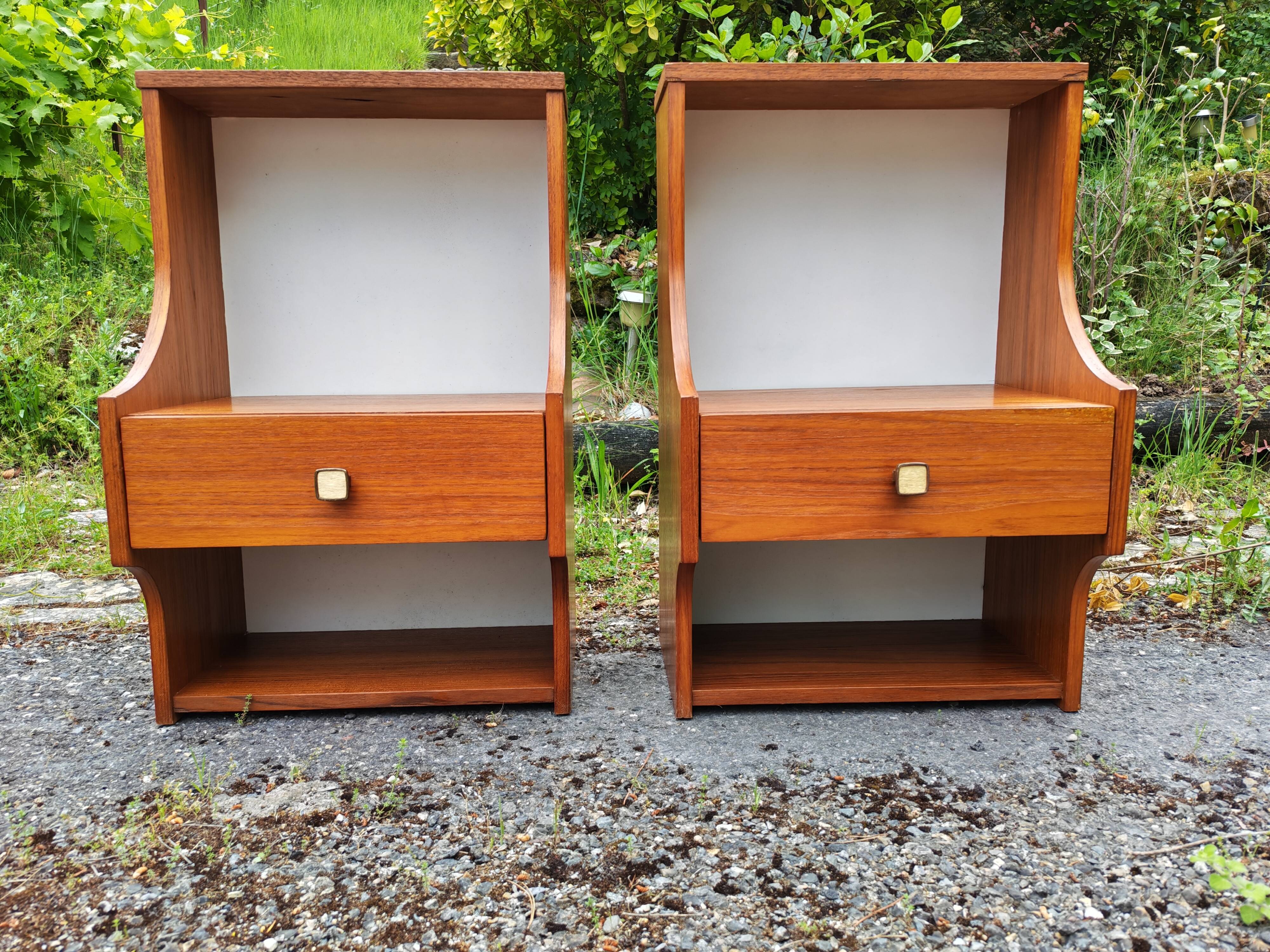 Paire de chevets scandinaves