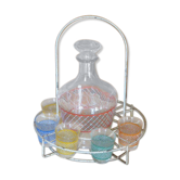 Service a liqueur composé d'un serviteur en metal d'une carafe et de 6 petits verres vintage 1950