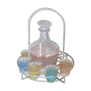 Service a liqueur composé d'un serviteur en metal d'une carafe et de 6 petits verres vintage 1950