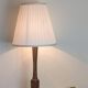 Lampe en bois tourné
