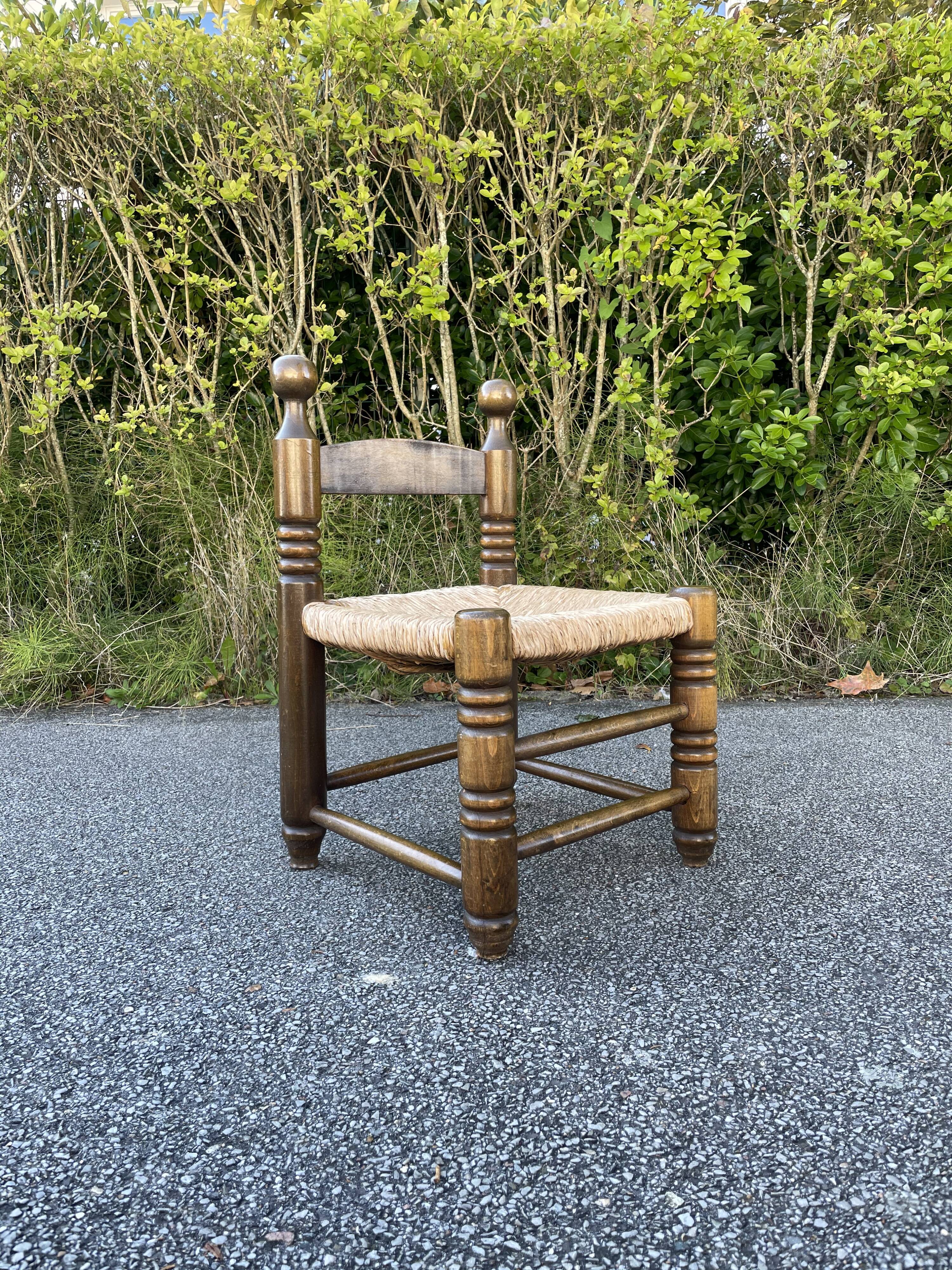 Small wooden and straw chair