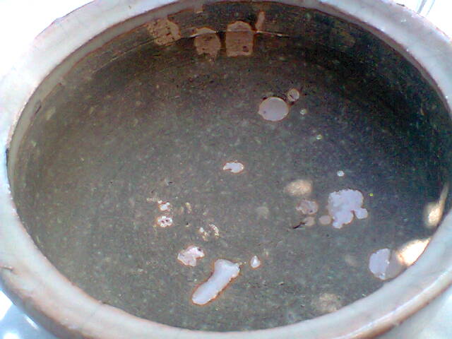 Trinket bowl in raku-yaki