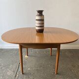 1960’s Mid-Century Modern extending dining table by Schrieber