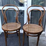 Paire de chaises style bistro