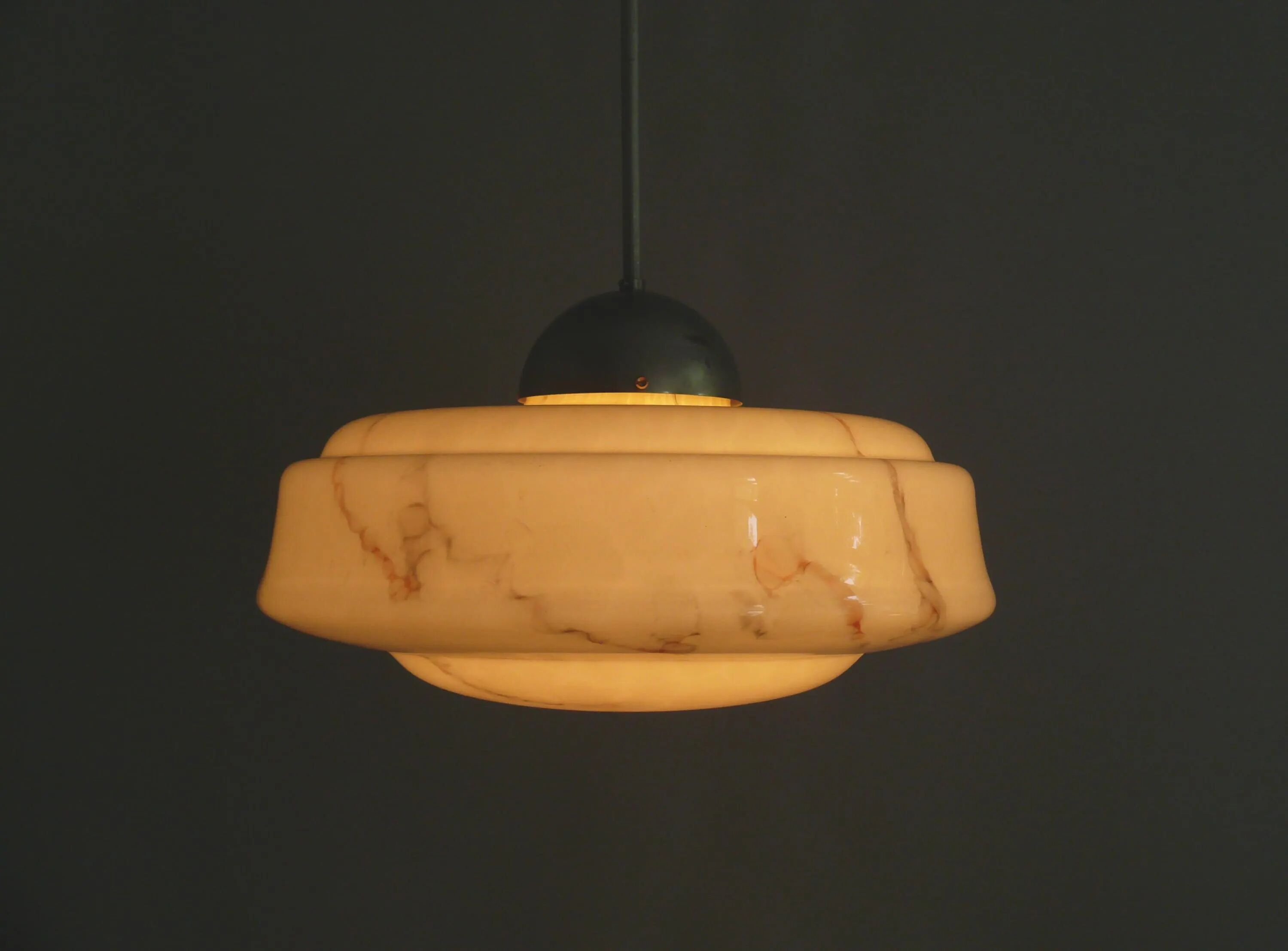 Grand plafonnier beige Art Déco - années 1930-1950