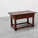 Oak hand-carved side table in wabi wabi style, Spain, 17th Century