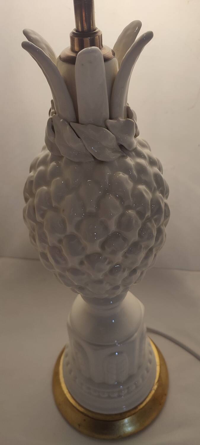 Lámpara de mesa de cerámica de Manises. España, 1960s.