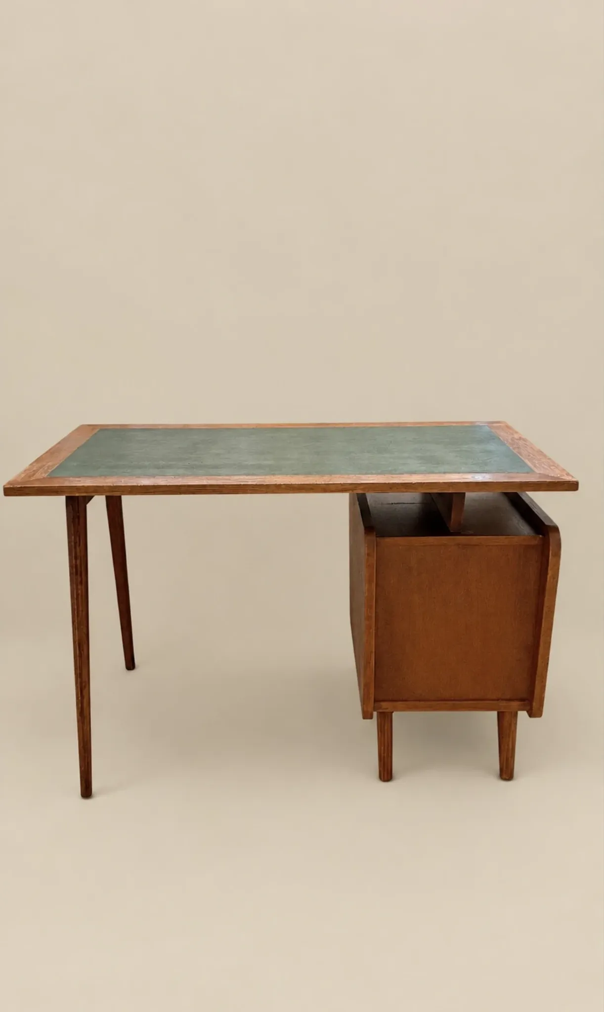 Bureau en bois années 50