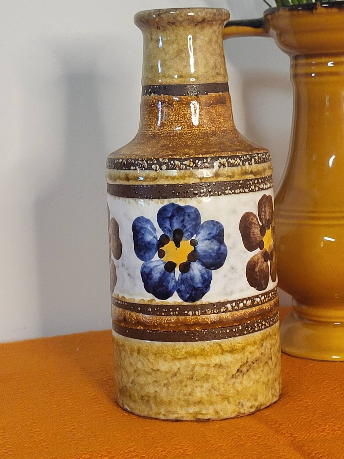 Bottle vase
