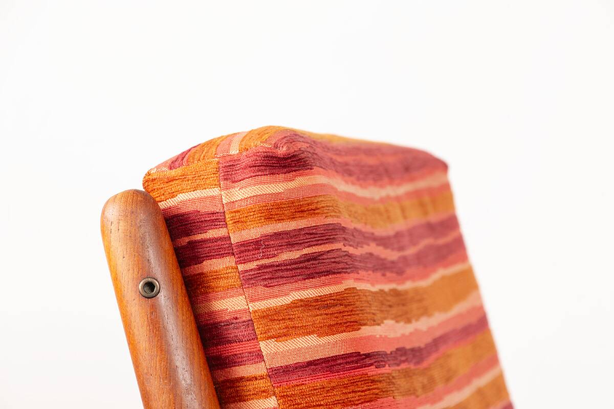 Pair of Danish armchairs in solid teak and fabric, Svend Aage Eriksen 1960.