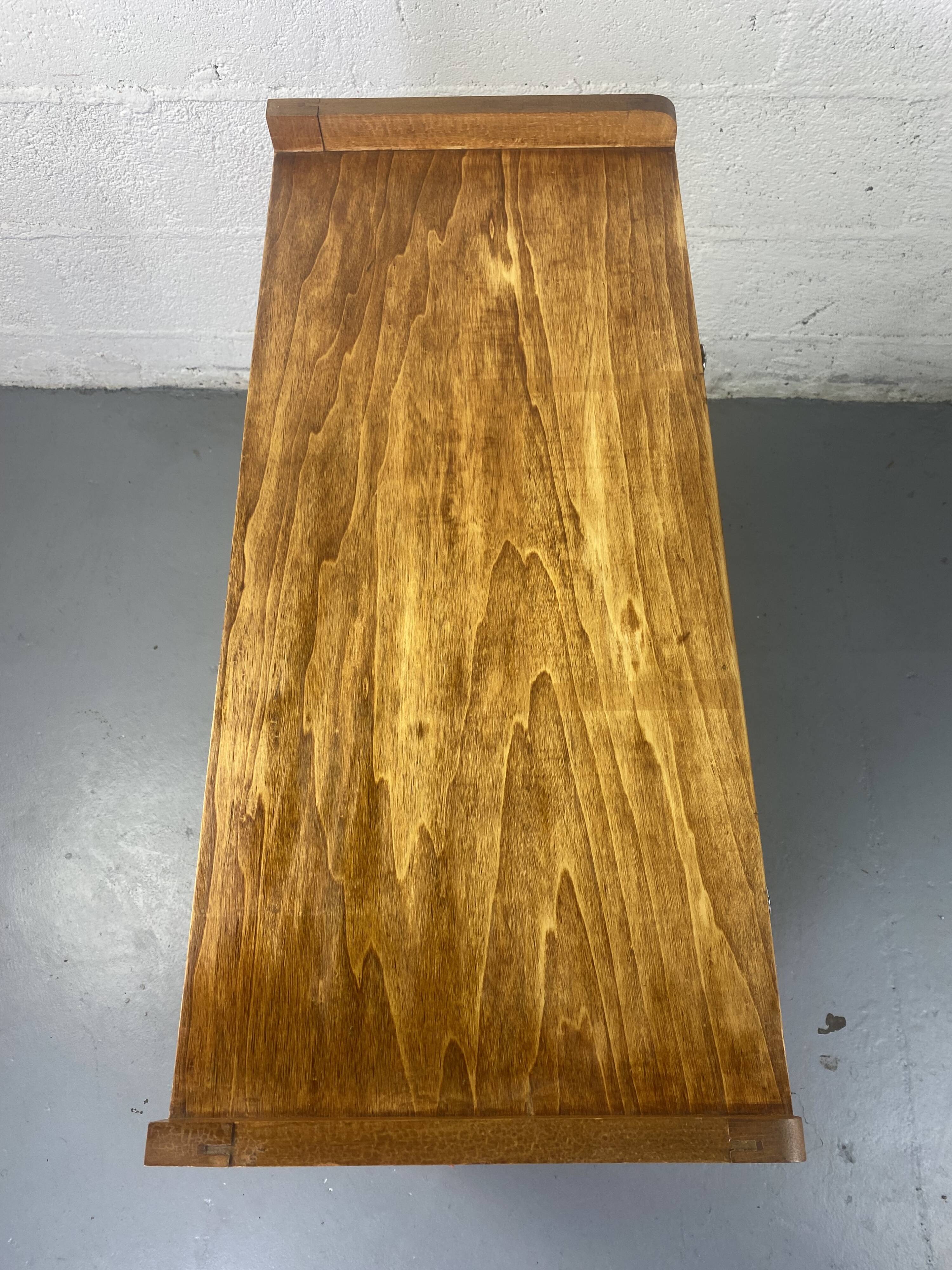 Commode Vintage en Bois à 3 Tiroirs