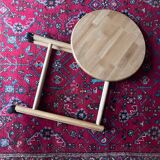 Folding rolling table