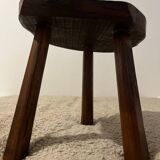 Table de chevet en bois brutaliste ou meuble d’appoint