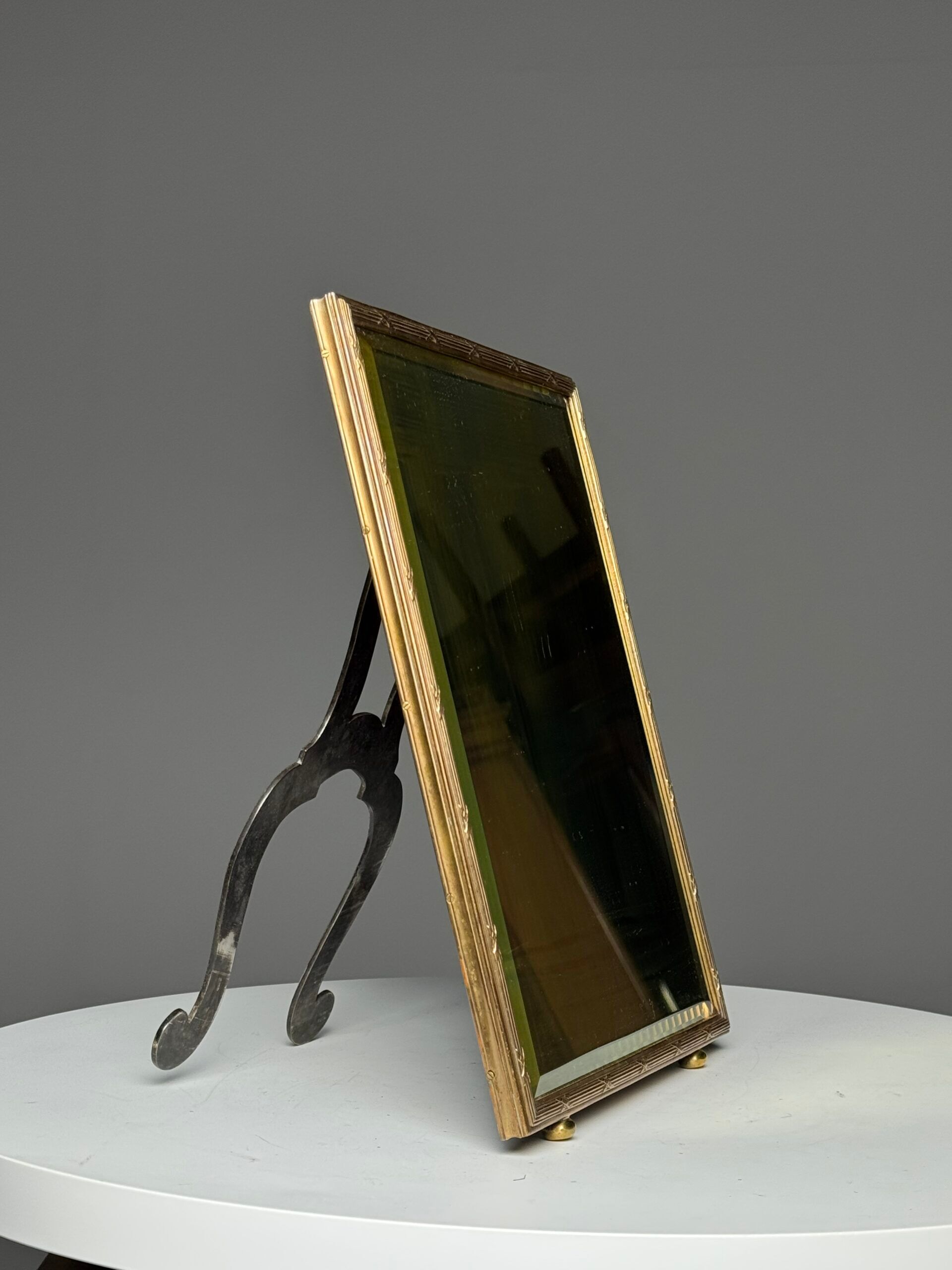 Mid-century make-up mirror