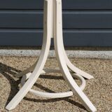 Baumann white parrot coat rack