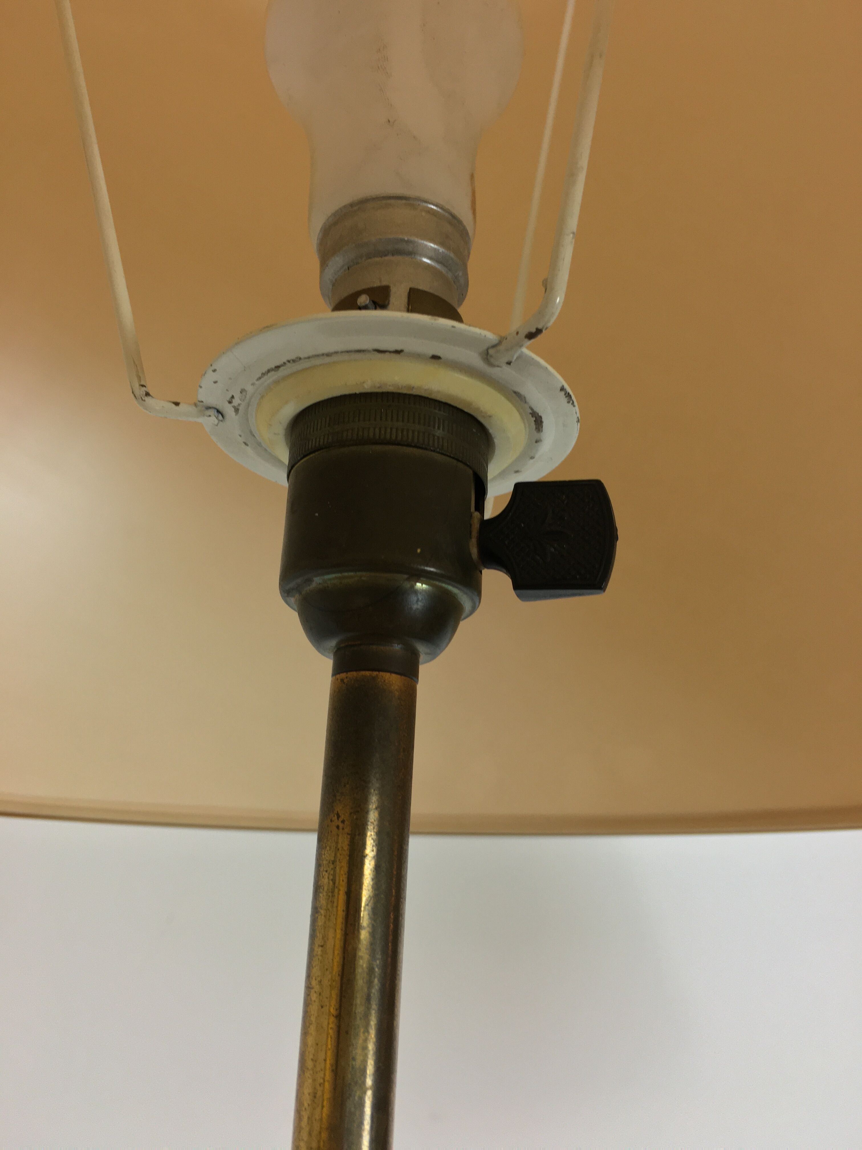 Moonlight 50s black and golden brass