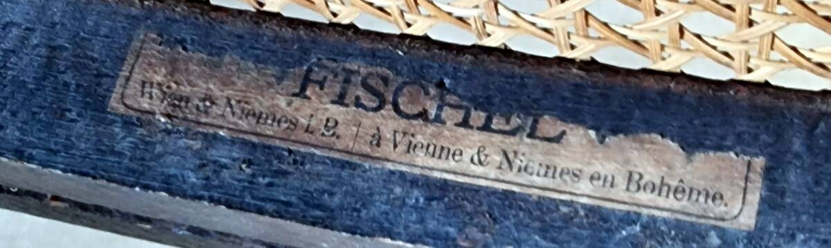 Fischel Jugendstil bistro armchair in curved wood, Thonet period