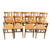 (Lot) 9 vintage bistro chairs