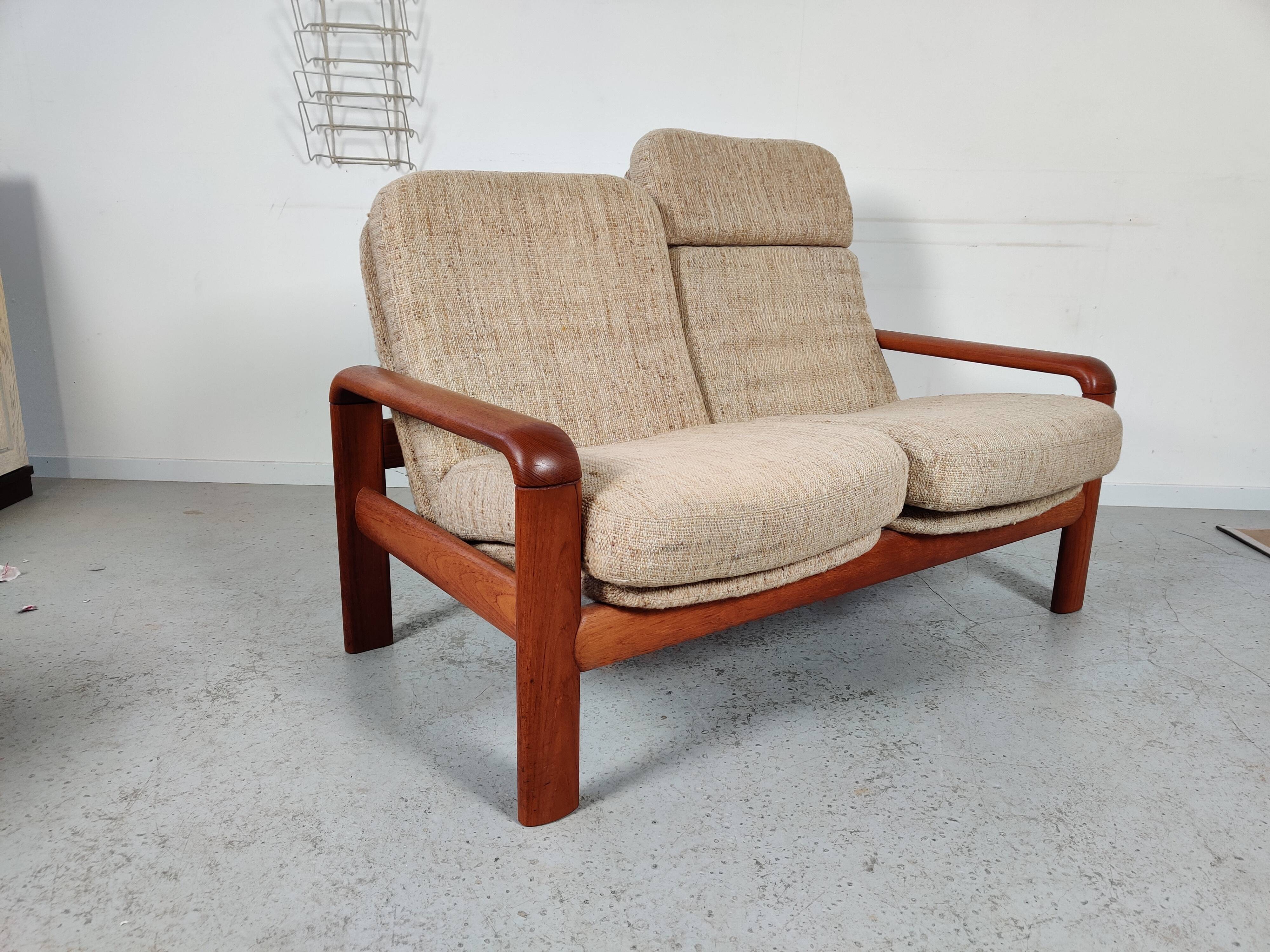 Scandinavian teak sofa Dyrlund , 60s/70s