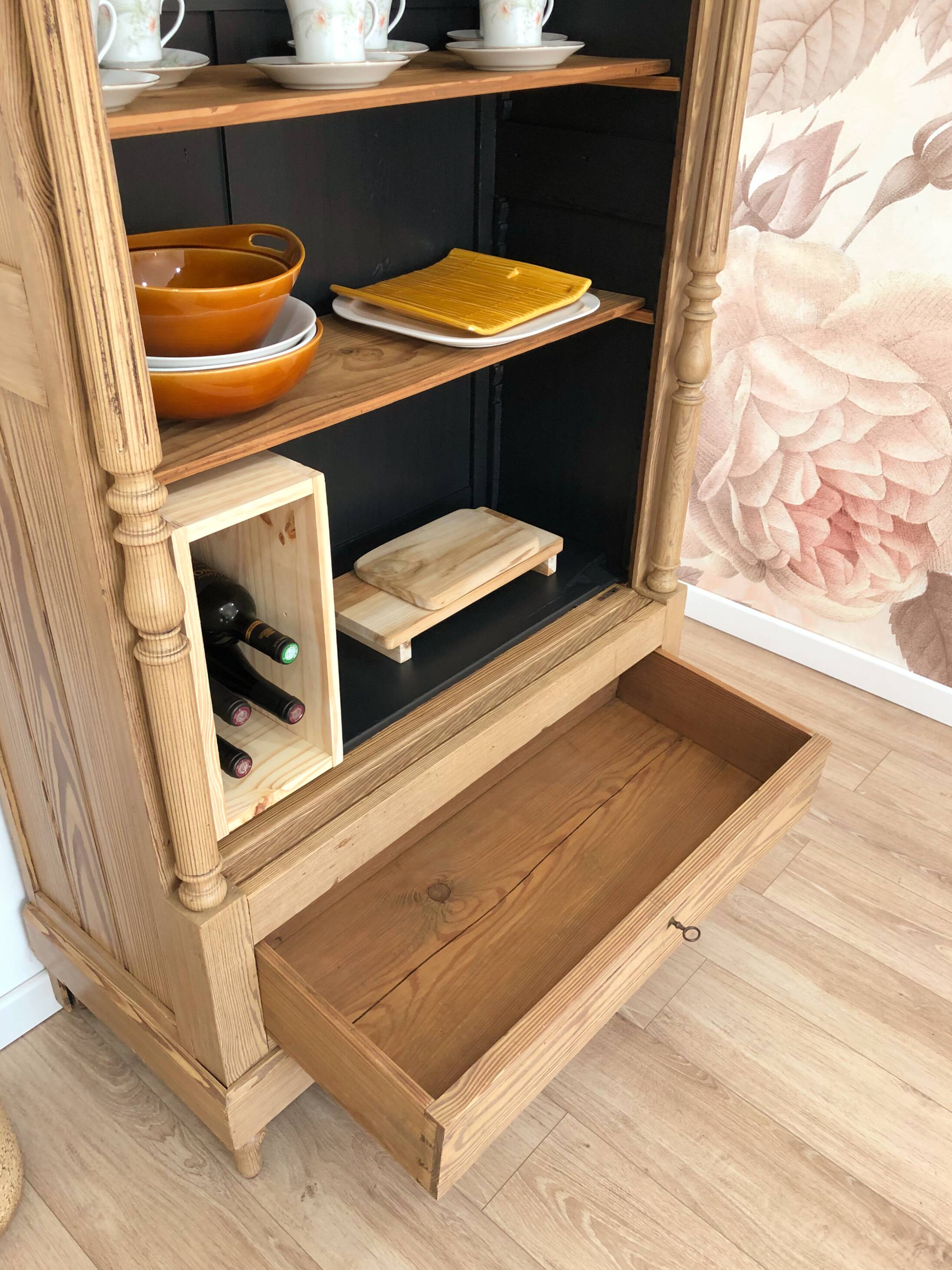 Late 19th/early 20th century solid pine dresser & wine cellar