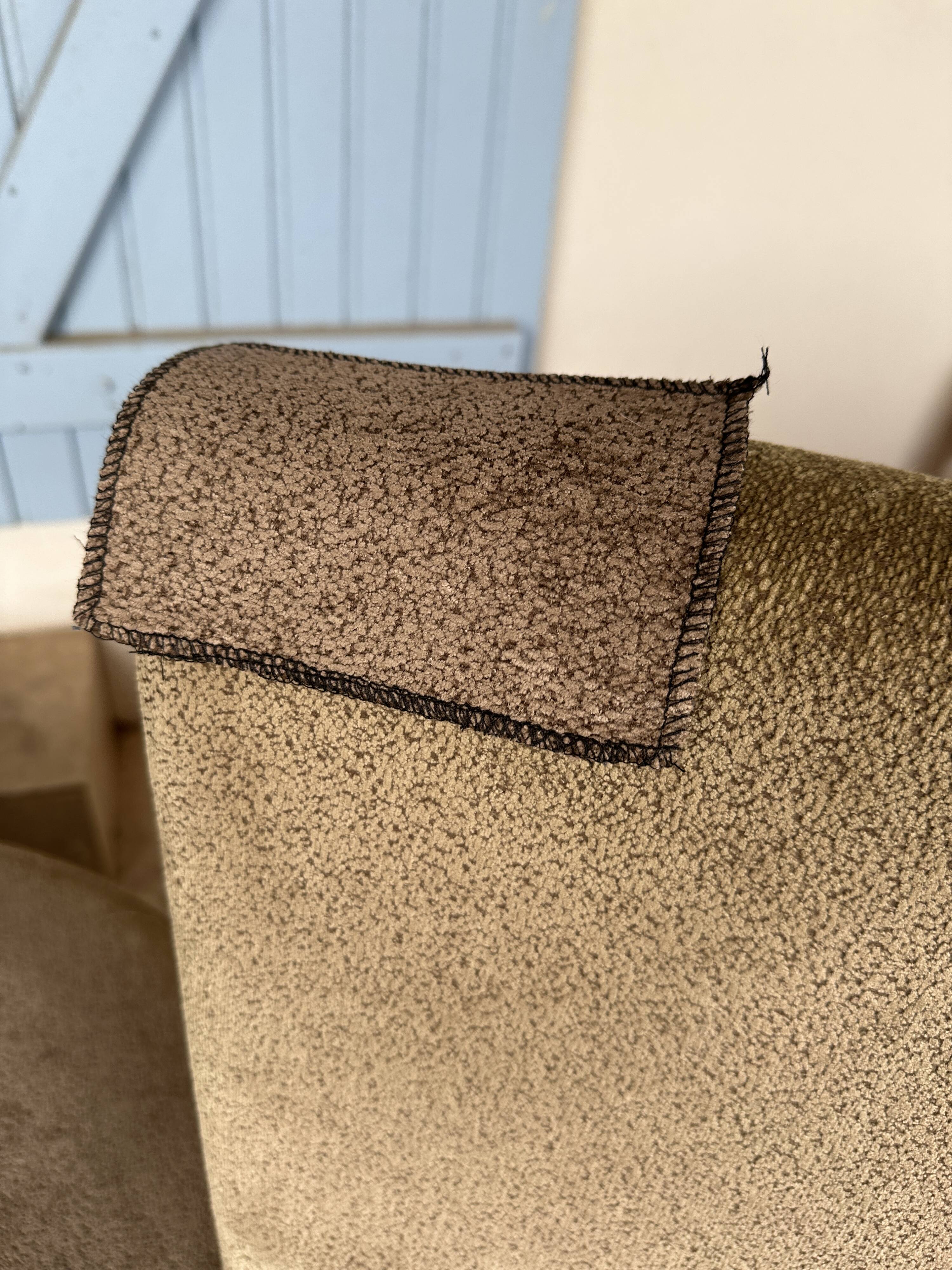 Roche Bobois sofa design - Boa model