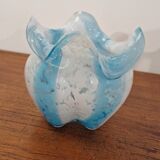 Vase en pâte de verre bleu et blanc